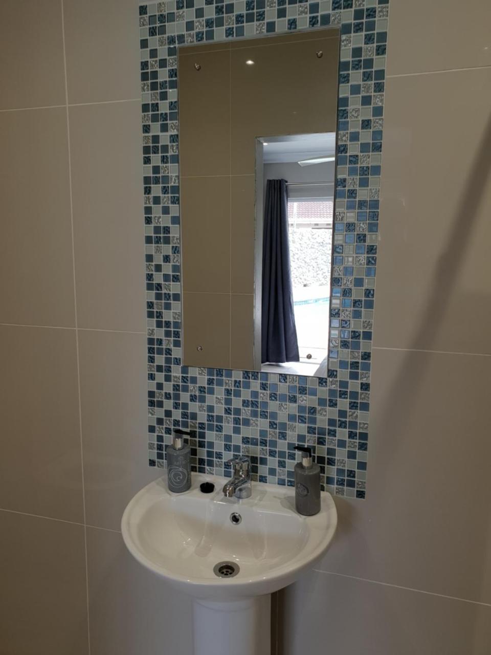 Reef View Bnb East London Dış mekan fotoğraf